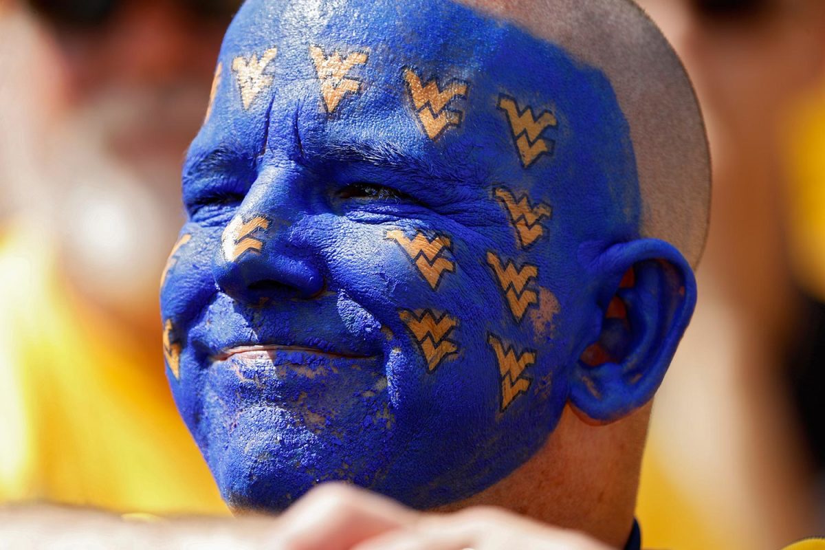 West-Virginia-fan-598902302.jpg