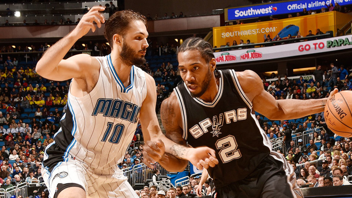Video: Kawhi Leonard of Spurs hits game-winning jumper vs. Magic