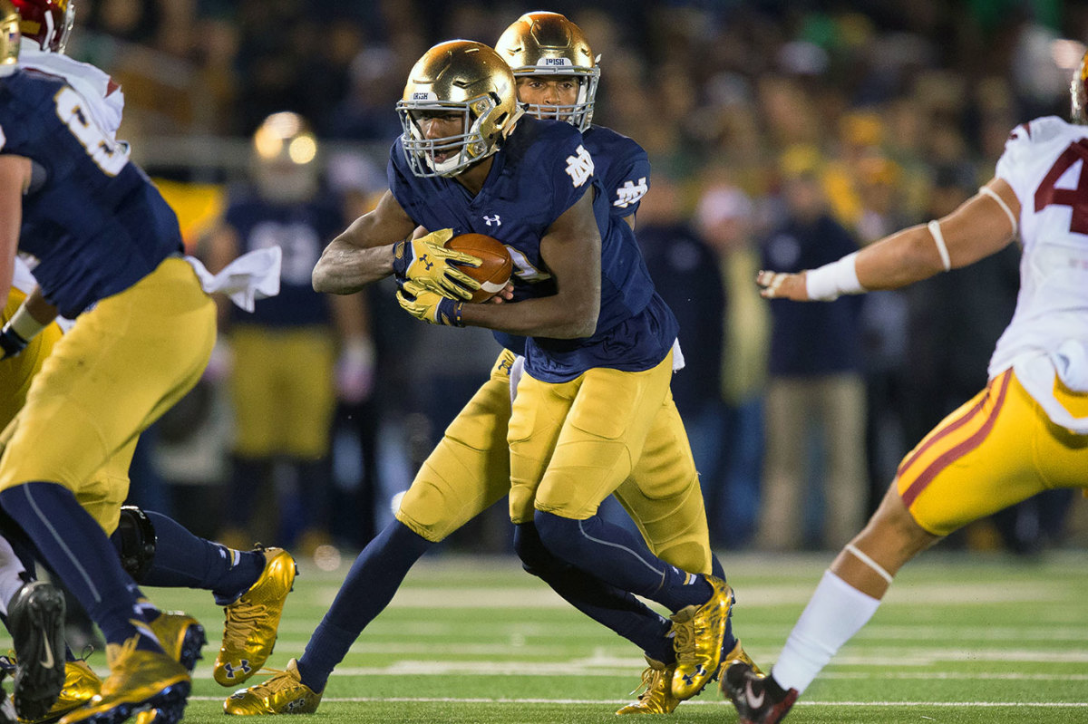 12-Notre-Dame-Josh-Adams-DeShone-Kizer.jpg