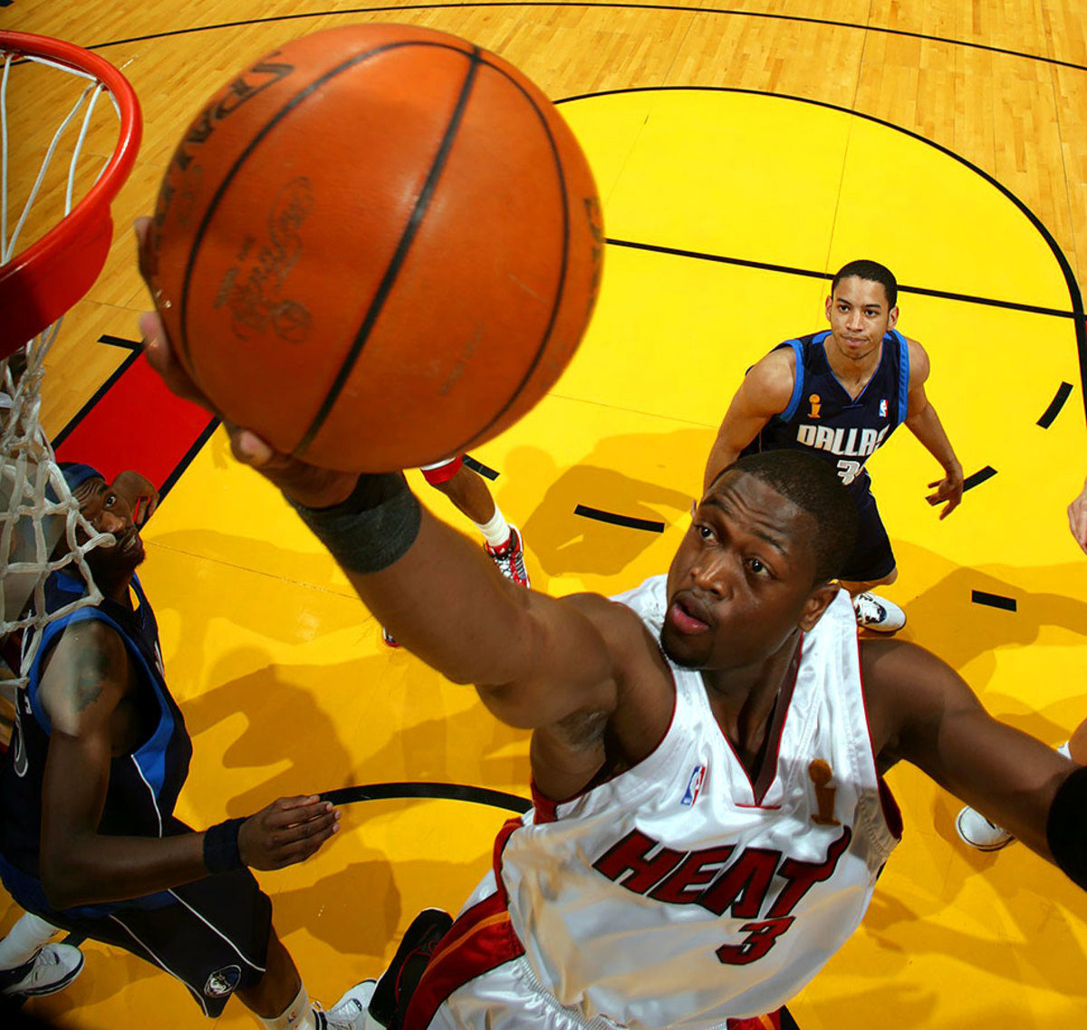 2006-0615-Dwyane-Wade-015667165.jpg