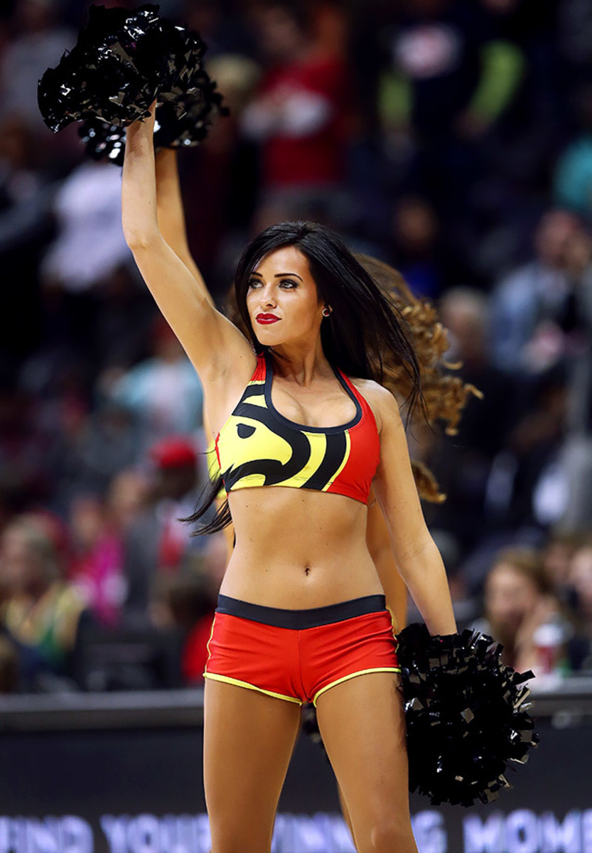 Atlanta-Hawks-Cheerleaders-3903f10cfb884a6d94e8dd2716e6359f-0.jpg