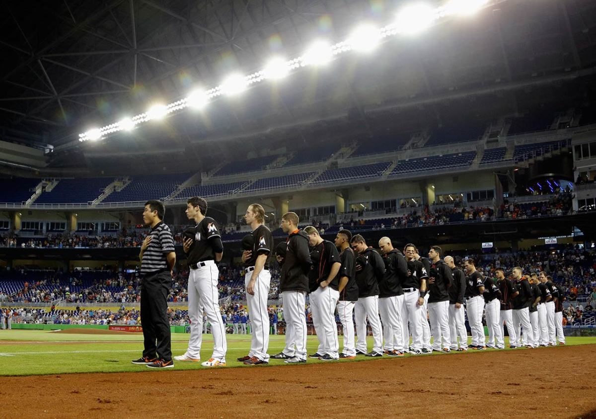 Miami-Marlins-honor-Muhammad-Ali.jpg