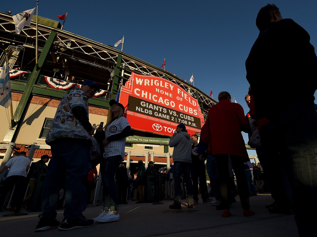 wrigley-field-cubs.jpg