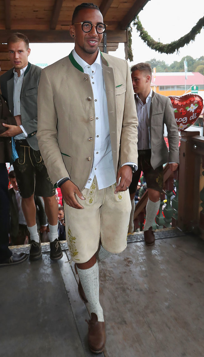 2016-Bayern-Munich-Oktoberfest-Jerome-Boateng-611944256.jpg