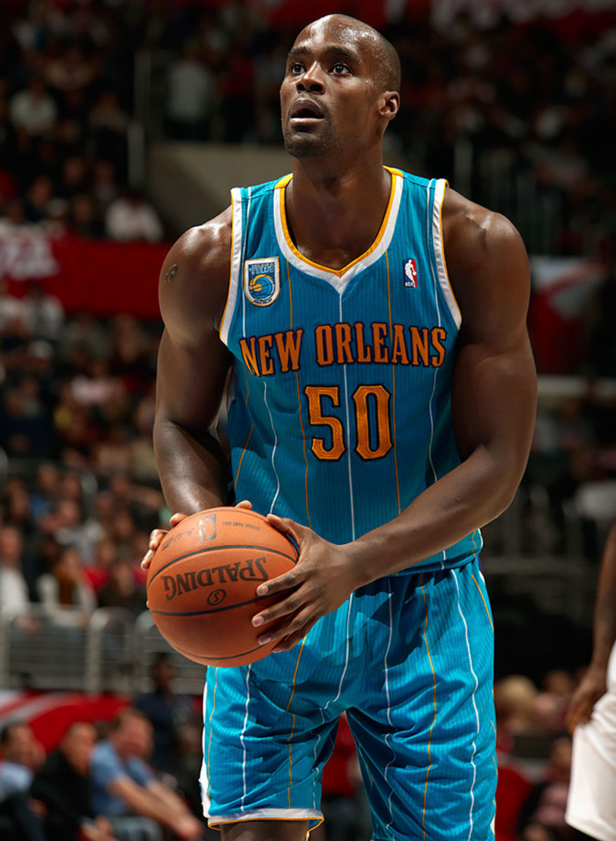 Emeka-Okafor-free-throw-opy2-30180.jpg