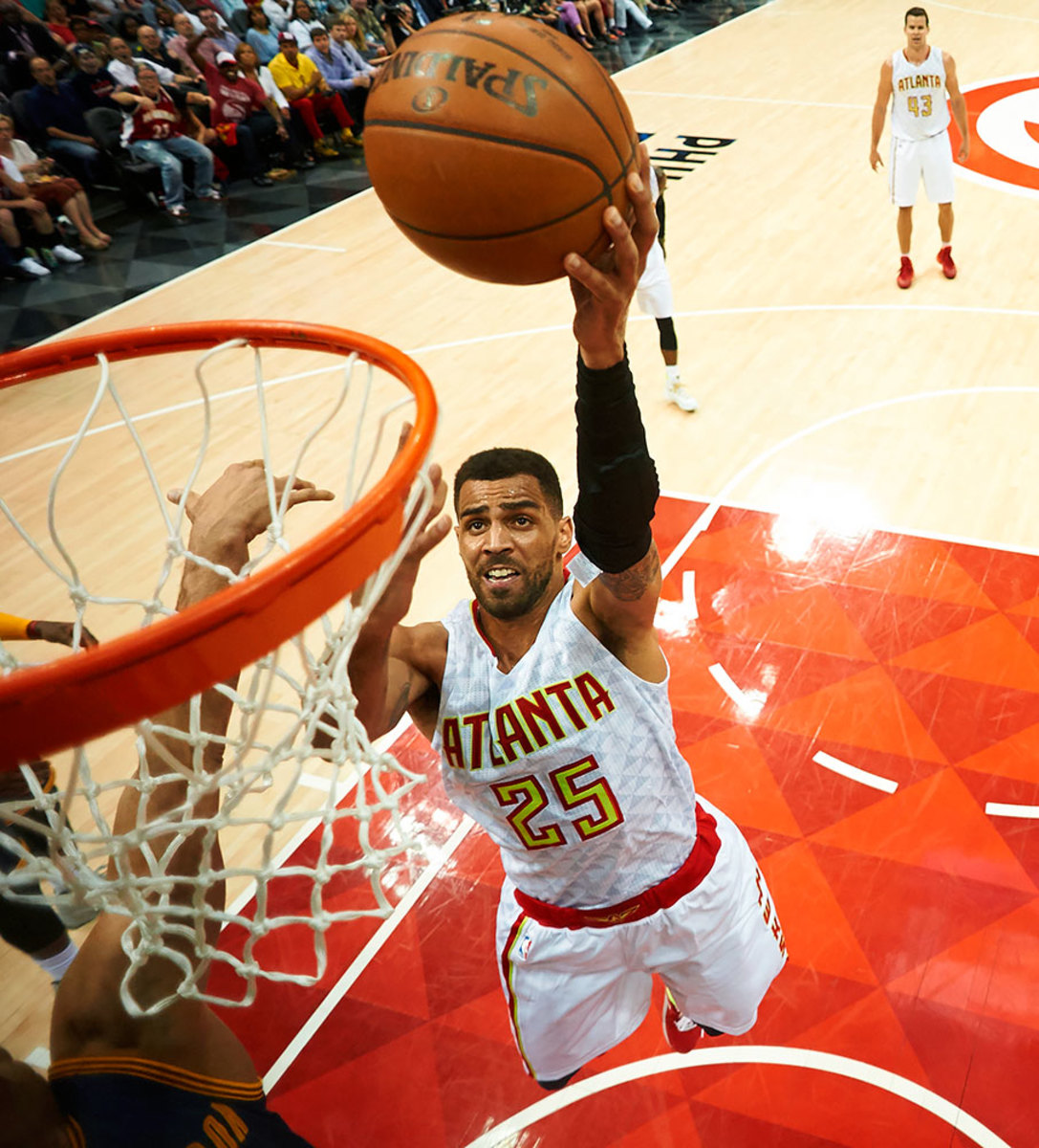 Thabo-Sefolosha-SI369_TK1_01416.jpg