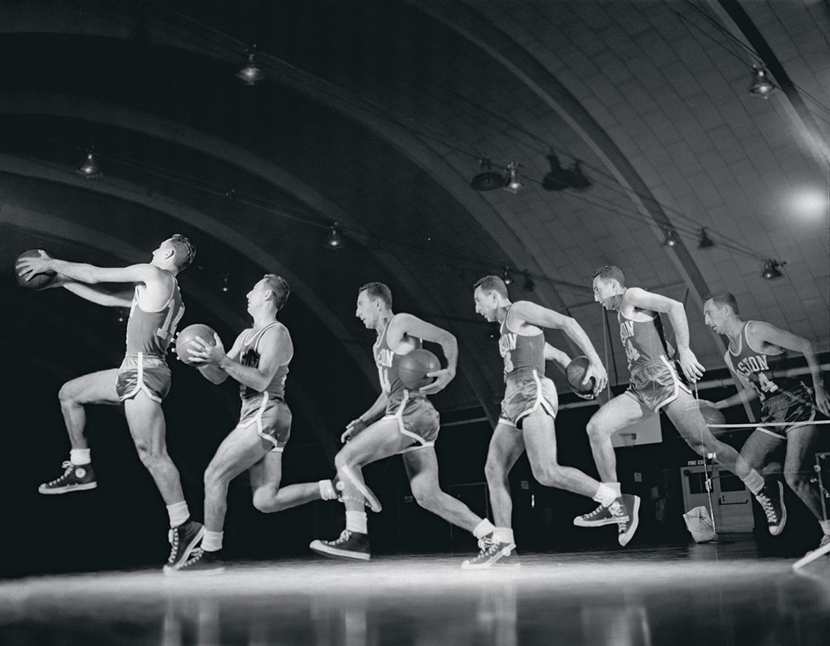 1955-1119-Bob-Cousy-005588301.jpg