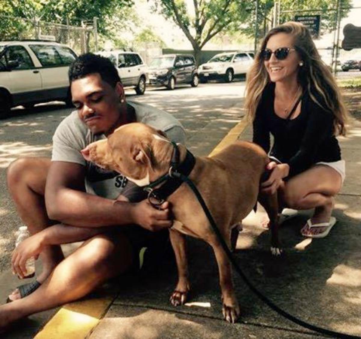 ronnie-stanley-dog.png