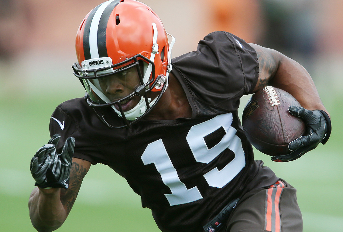 Rookie wide receiver Corey Coleman has been an early hit at Browns camp.