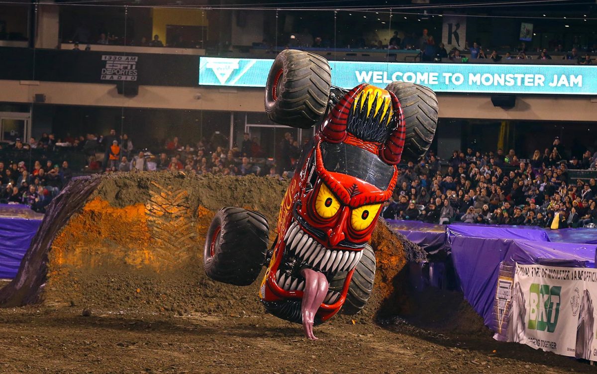 monster-jam-12.jpg