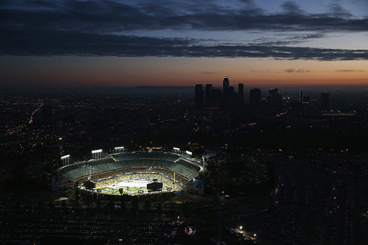 140126123623-dodger-stadium-aerial-single-image-cut.jpg