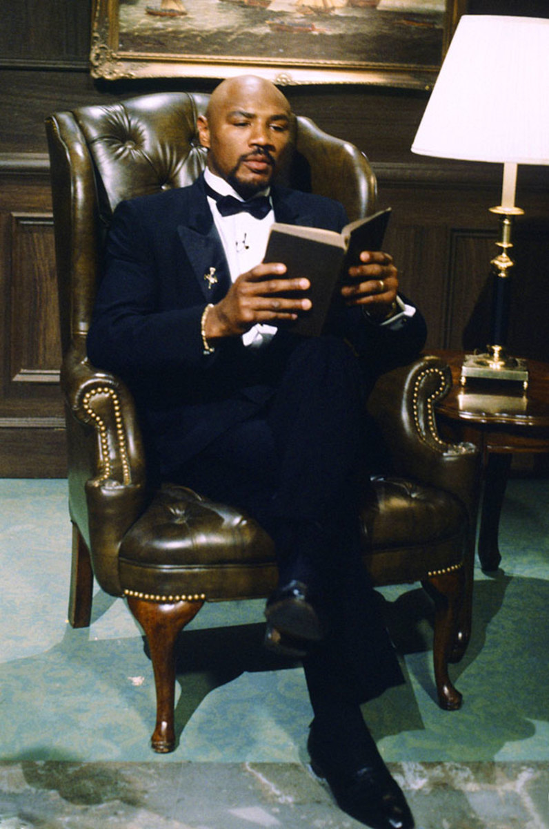 1986-Marvelous-Marvin-Hagler-SNL.jpg