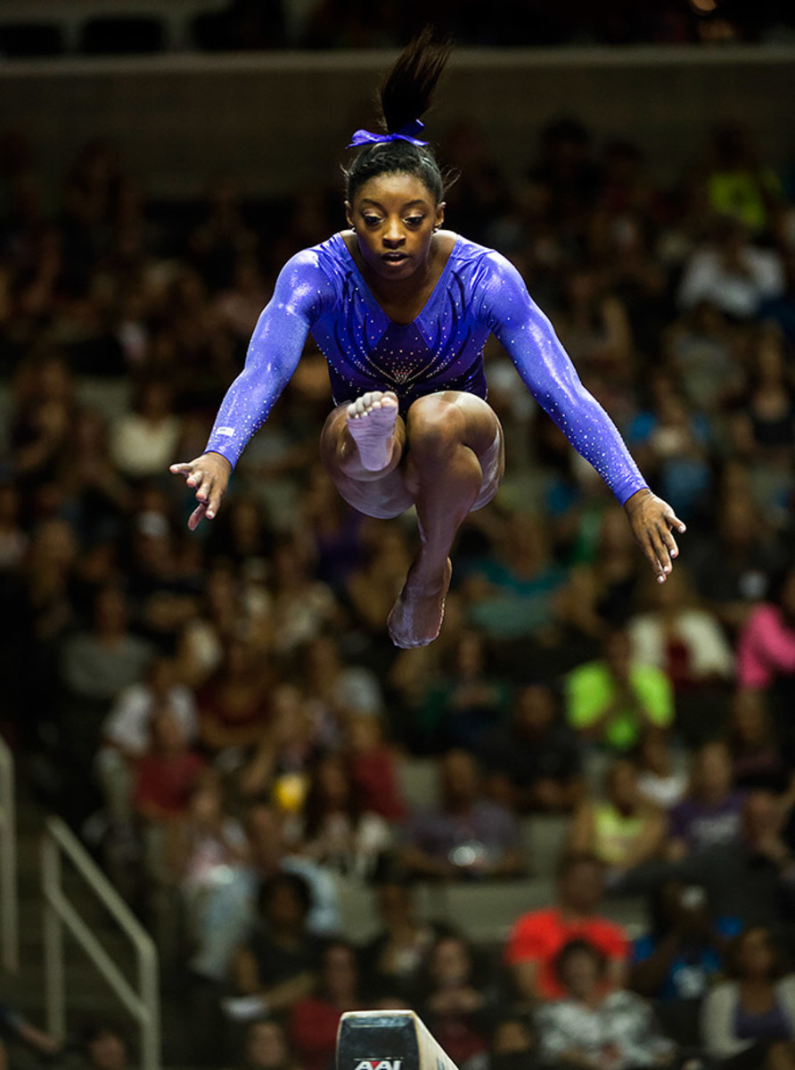Simone-Biles-SI439_TK1_02252.jpg