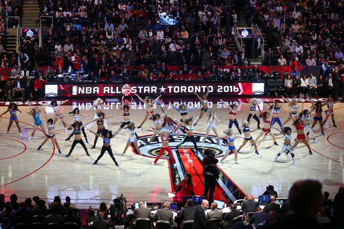 NBA-All-Star-Weekend-Dancers-510291254.jpg