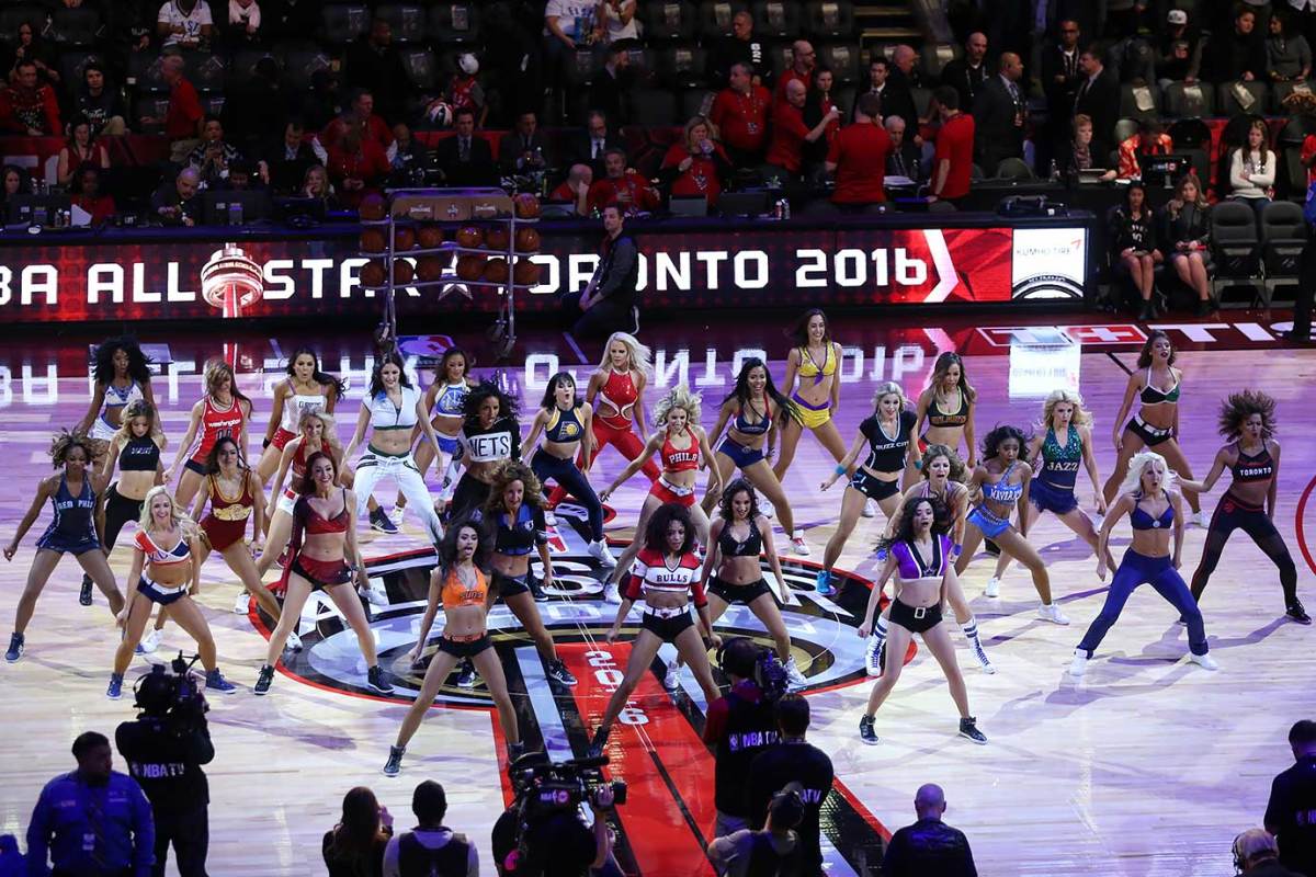 NBA-All-Star-Weekend-Dancers-510281230.jpg