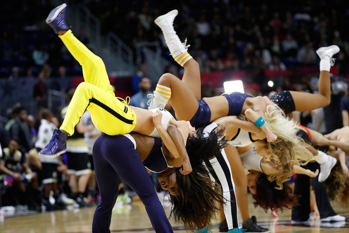 NBA-All-Star-Weekend-Dancers-GettyImages-509875908.jpg