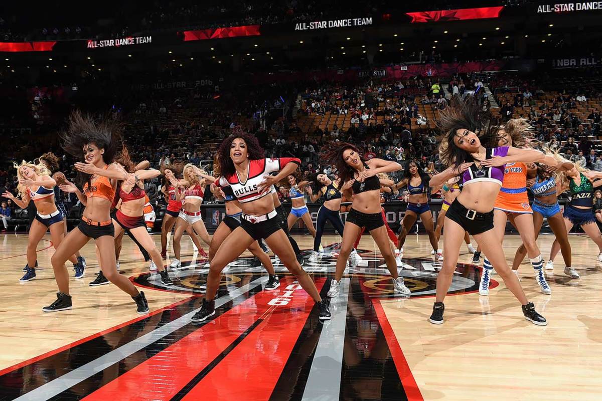 NBA-All-Star-Weekend-Dancers-510288978.jpg