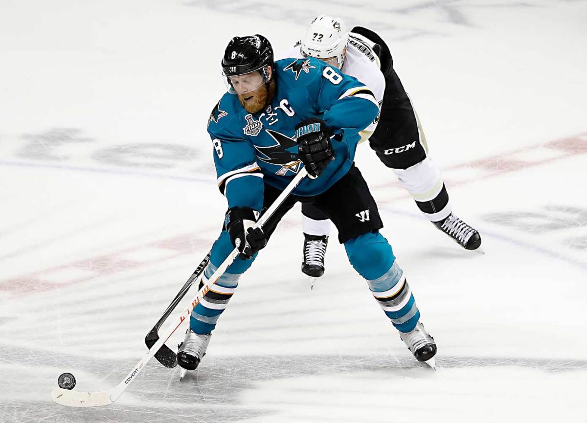 Joe-Pavelski-Christian-Petersen.jpg