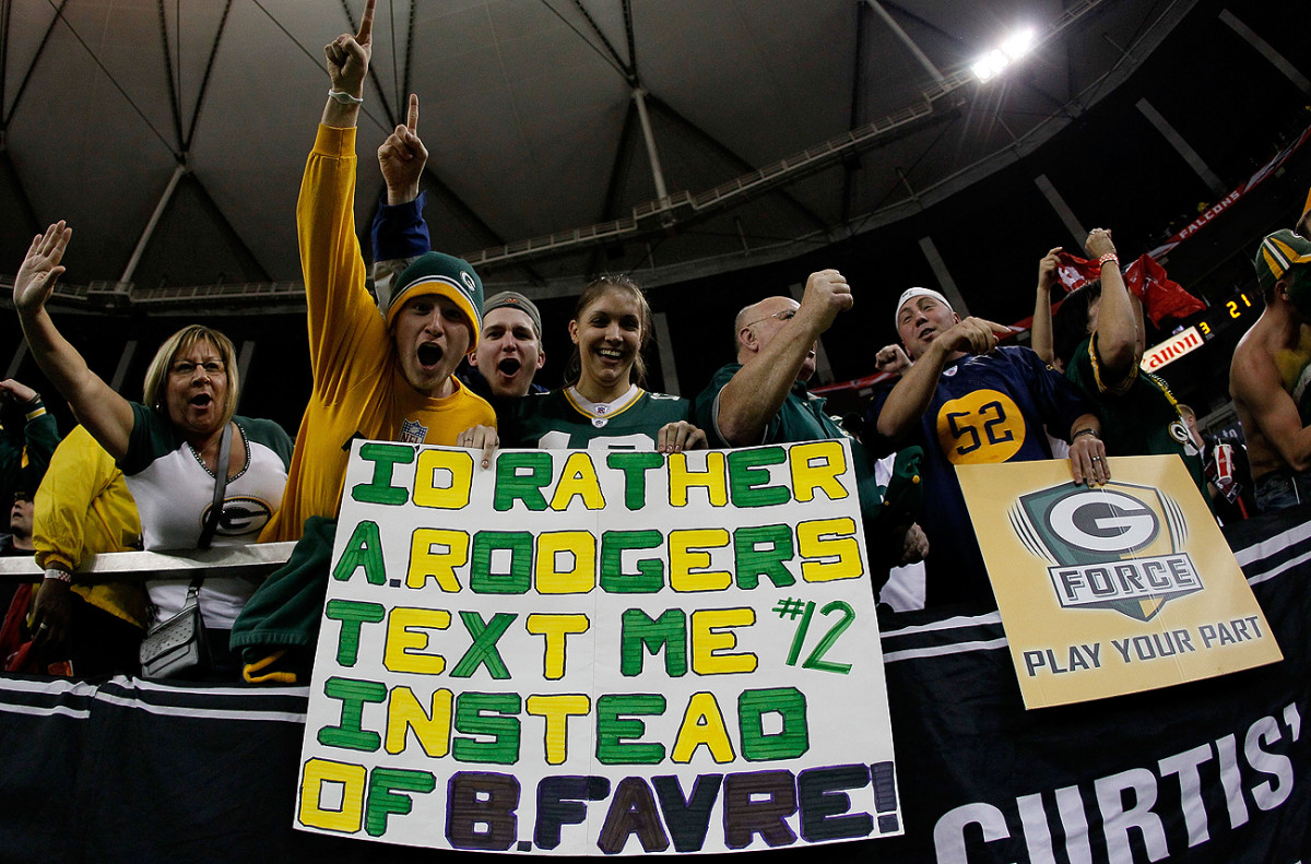 Things got messy in Green Bay after Favre and the team went their separate ways.