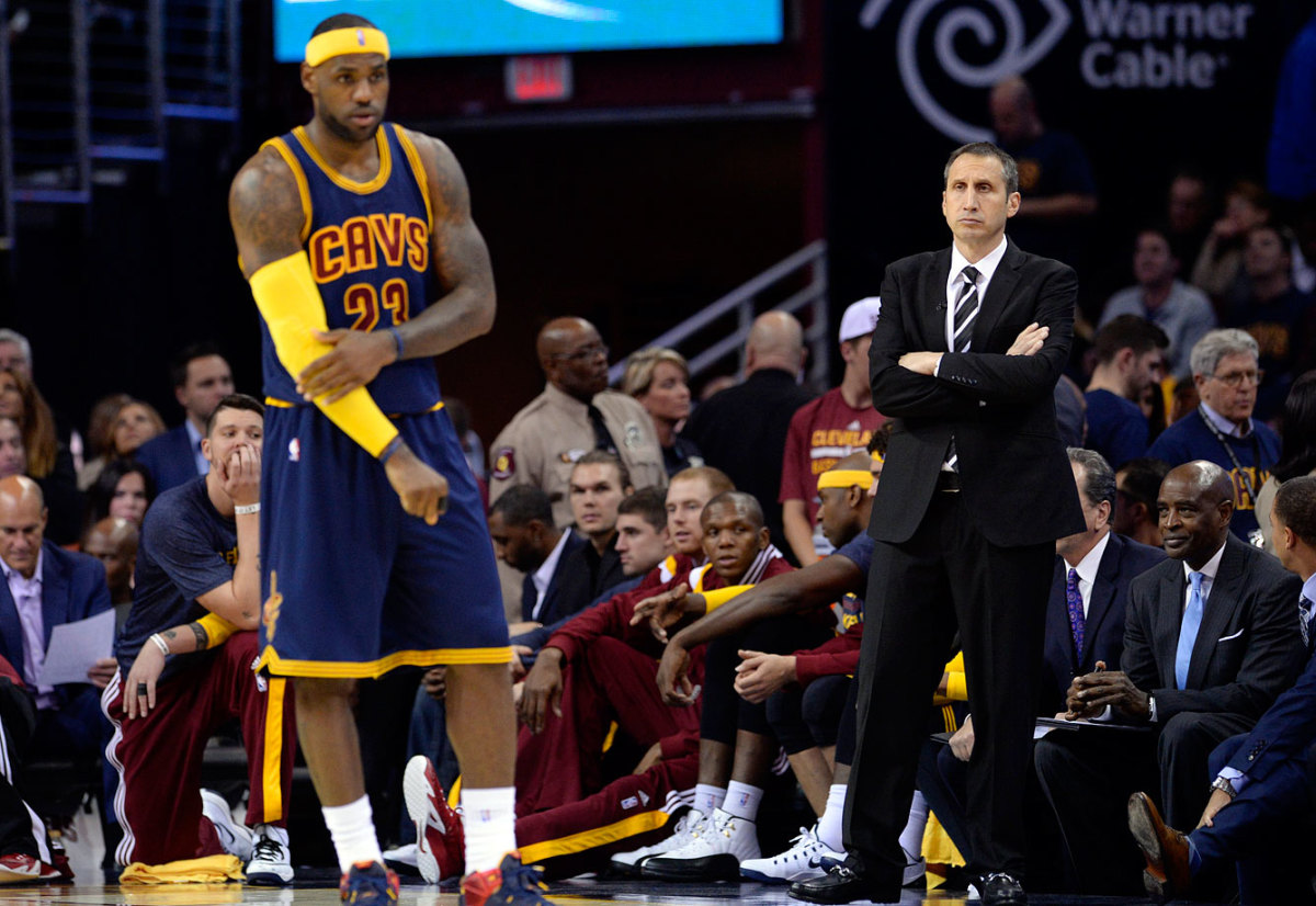 2014-1030-David-Blatt-LeBron-James-X158884_TK1_3248.jpg