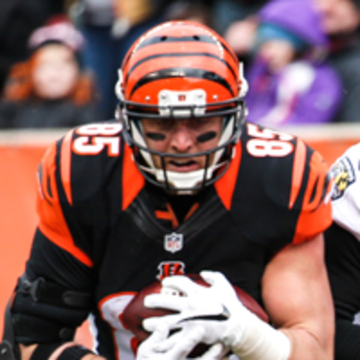 07-200-cincy-tyler-eifert.jpg