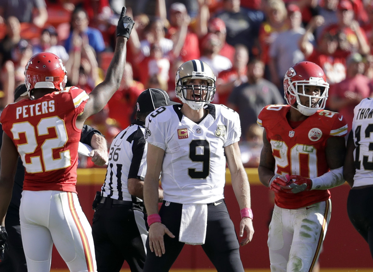 Chiefs have penchant for interceptions, defensive touchdowns Sports