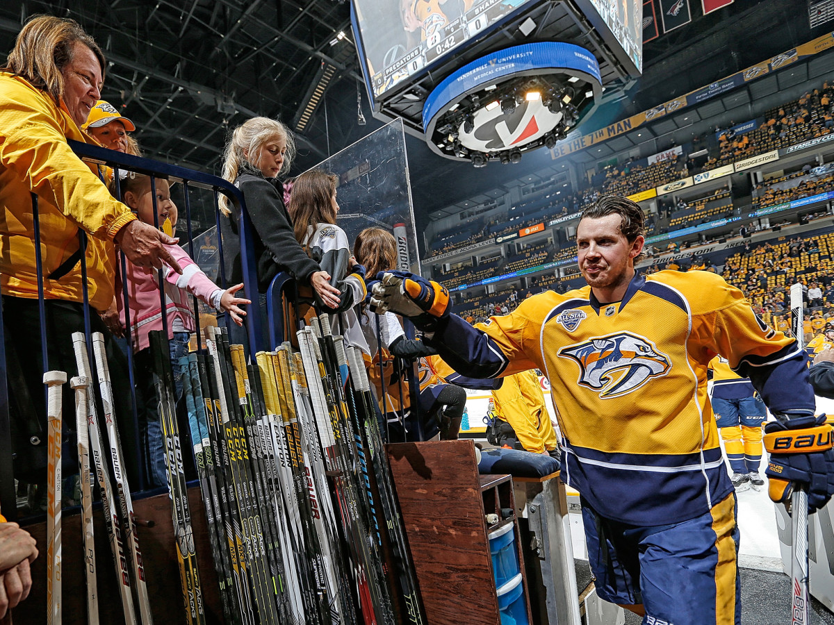 ryan-johansen-preds-fans.jpg