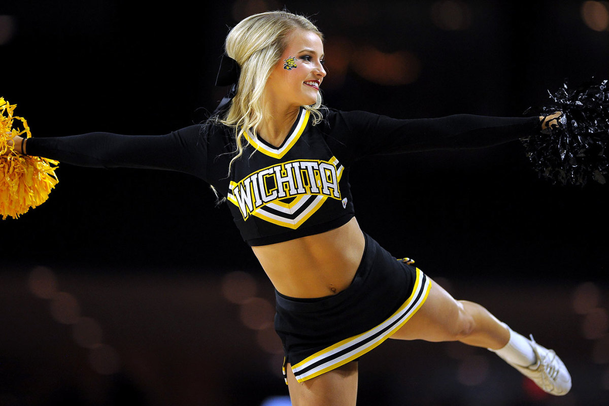 Wichita-State-cheerleader-GettyImages-516675522.jpg