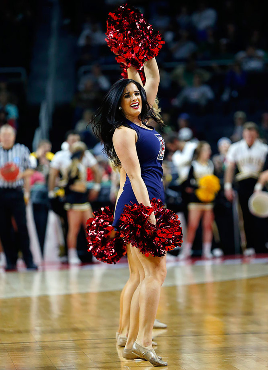 Arizona-cheerleaders-482160317184_ARIZONA_V_WICHITA_ST.jpg