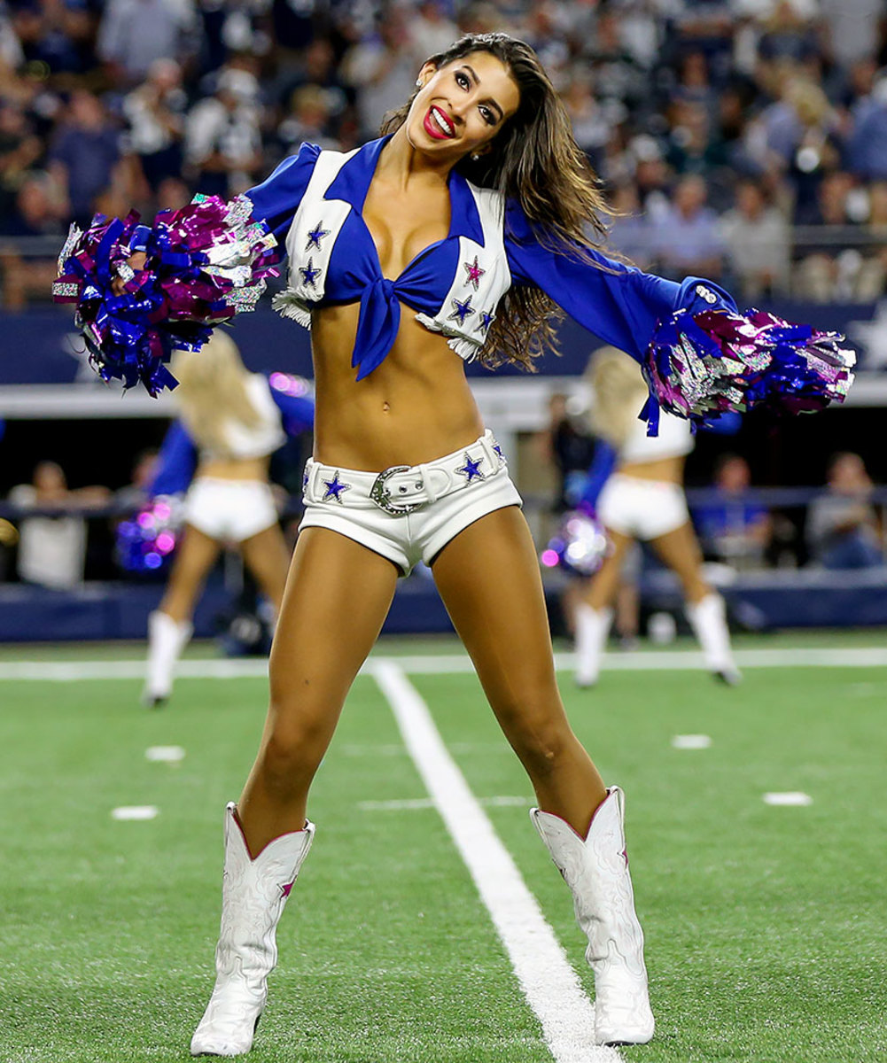 Dallas-Cowboys-cheerleaders-GettyImages-619592938_master.jpg