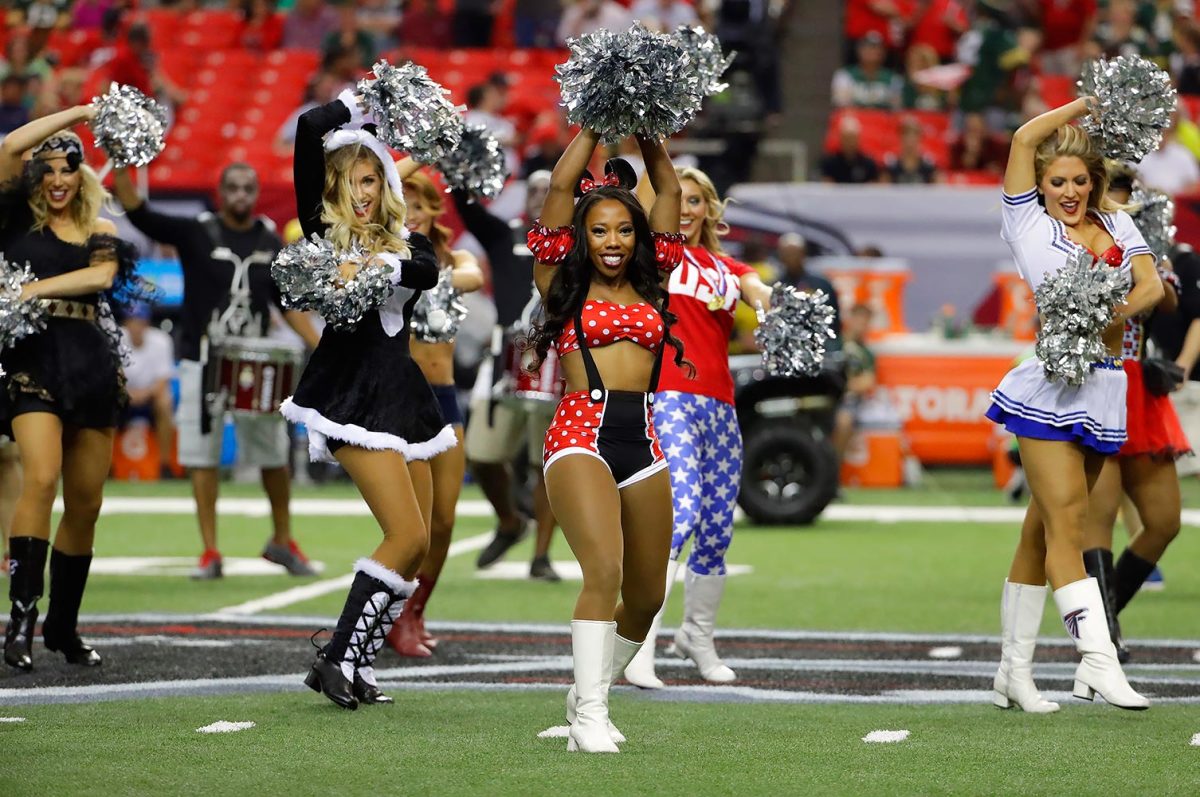 Atlanta-Falcons-cheerleaders-AP_16304727912621.jpg