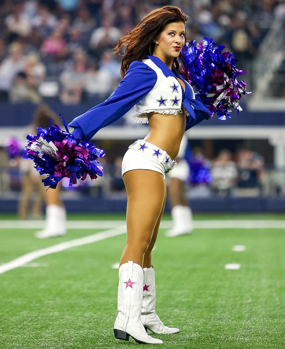 Dallas-Cowboys-cheerleaders-GettyImages-619486550_master.jpg