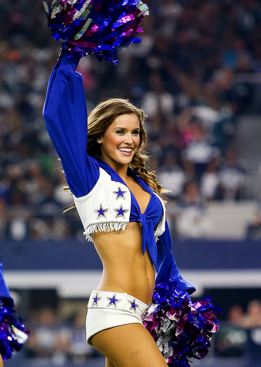 Dallas-Cowboys-cheerleaders-GettyImages-619486478_master.jpg