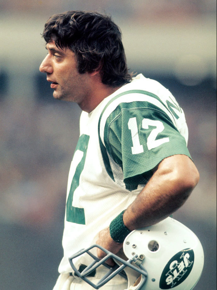 1972-1001-Joe-Namath-profile-079008167.jpg