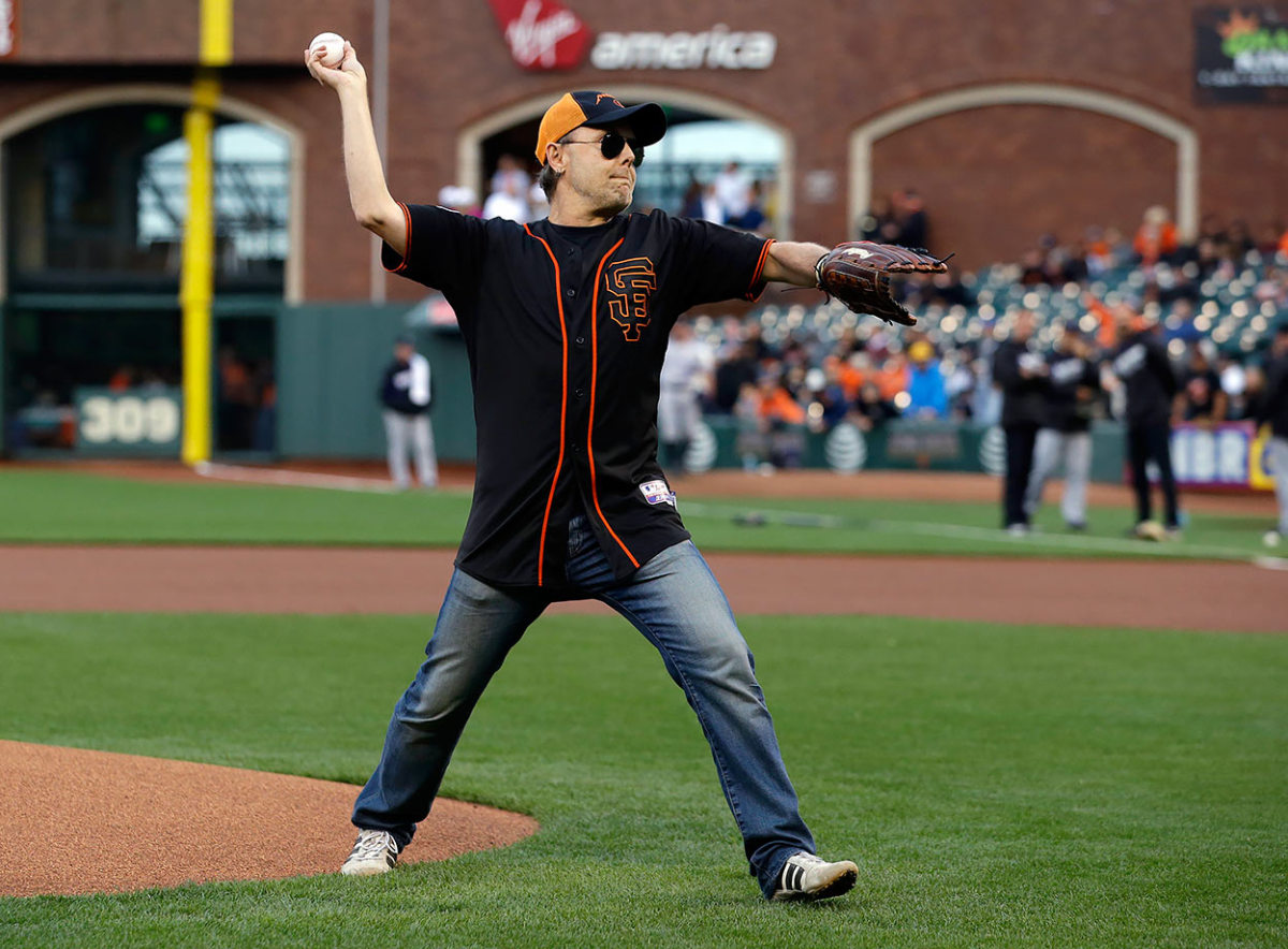 2016-0507-Lars-Ulrich-first-pitch.jpg