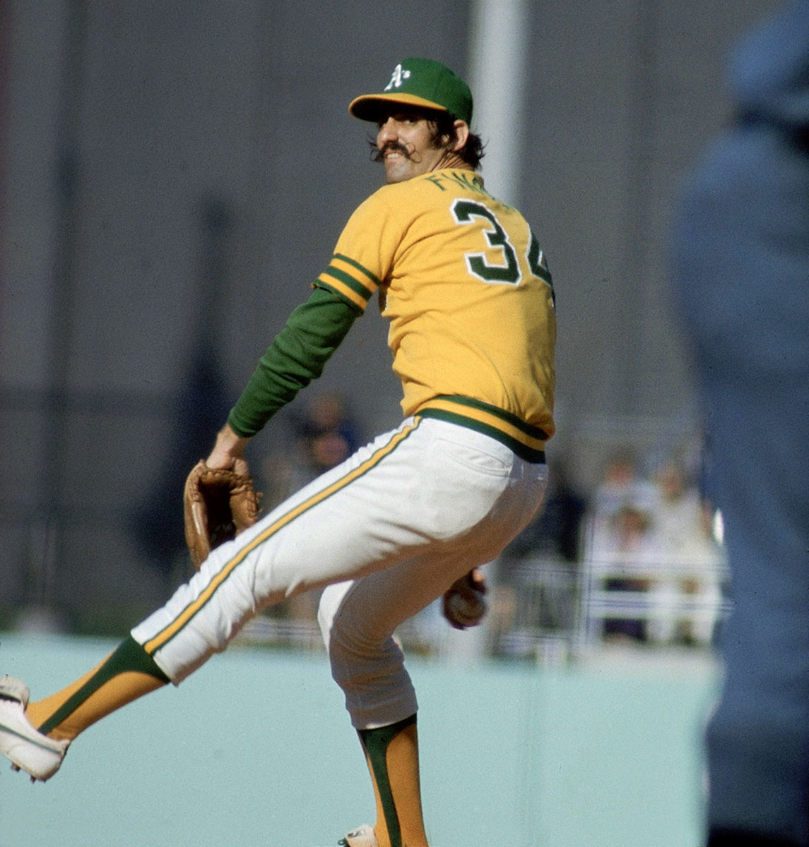 1974-1012-Rollie-Fingers-001311804.jpg