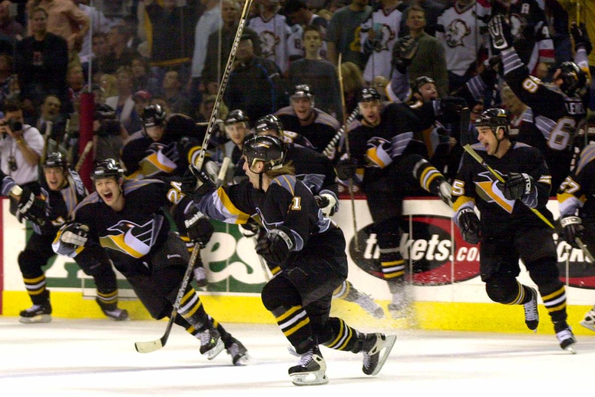 NHL Playoffs 2001 - Conference Finals: Jagr, Pens wonder  What