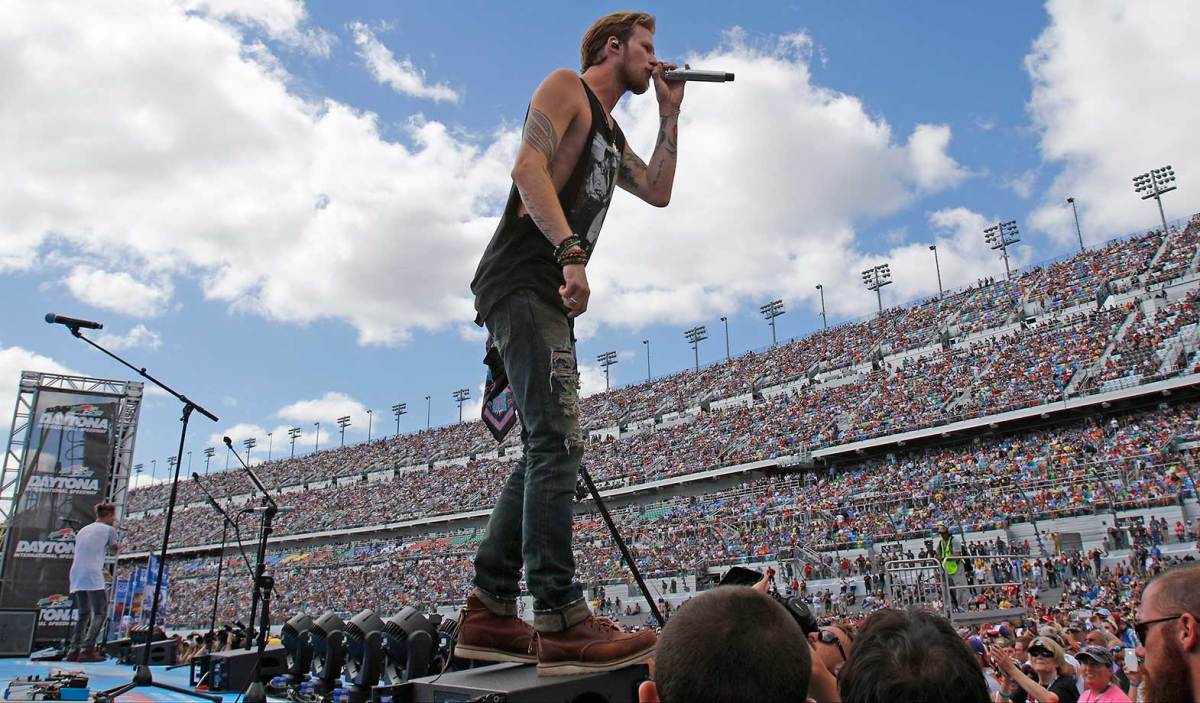 Daytona 500_705119623020.jpg