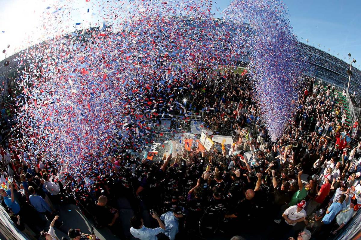 Daytona 500-511617344_master.jpg