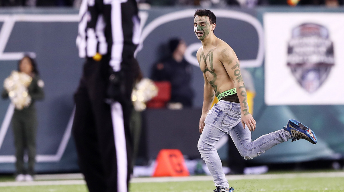 Kevin Harlan S Radio Call Of Idiot On Field At Jets Vs Colts Sports Illustrated