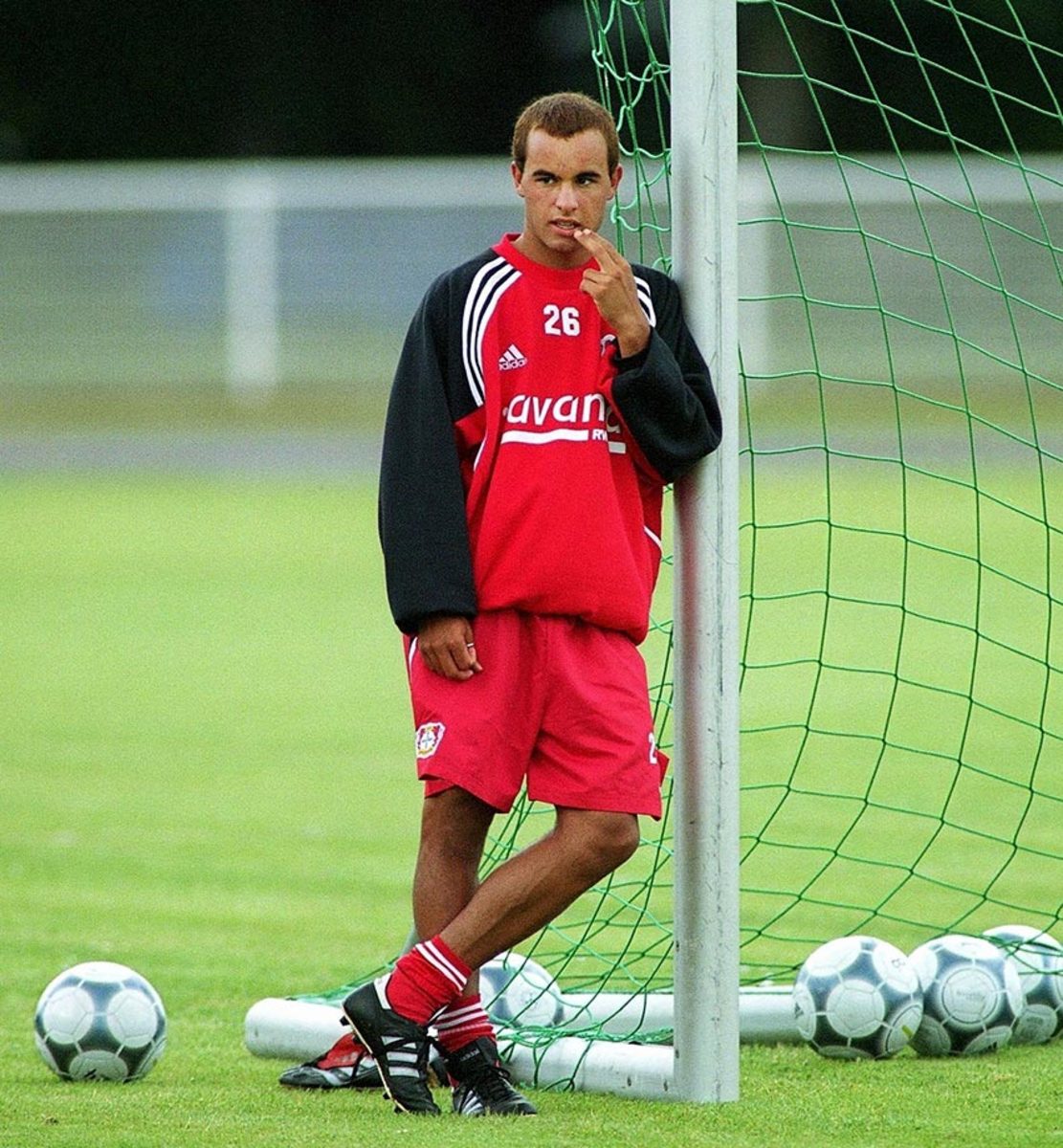 2000-0712-Landon-Donovan-GettyImages-52911978.jpg