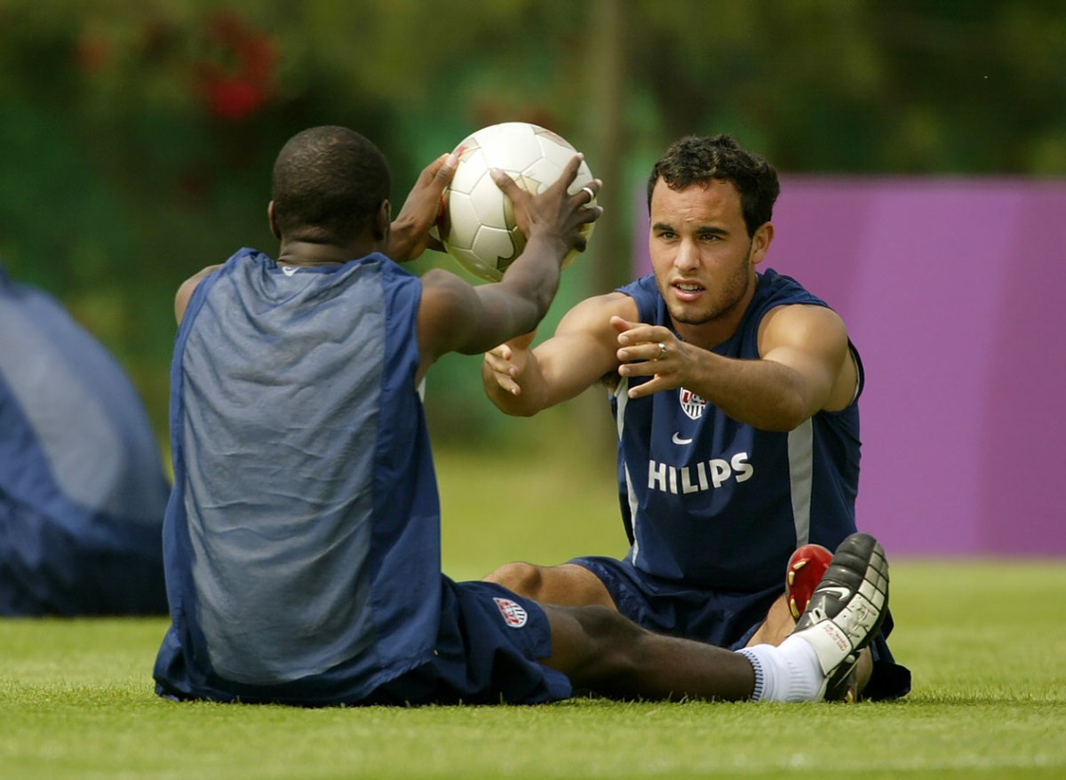 2002-0530-Landon-Donovan-GettyImages-614606.jpg