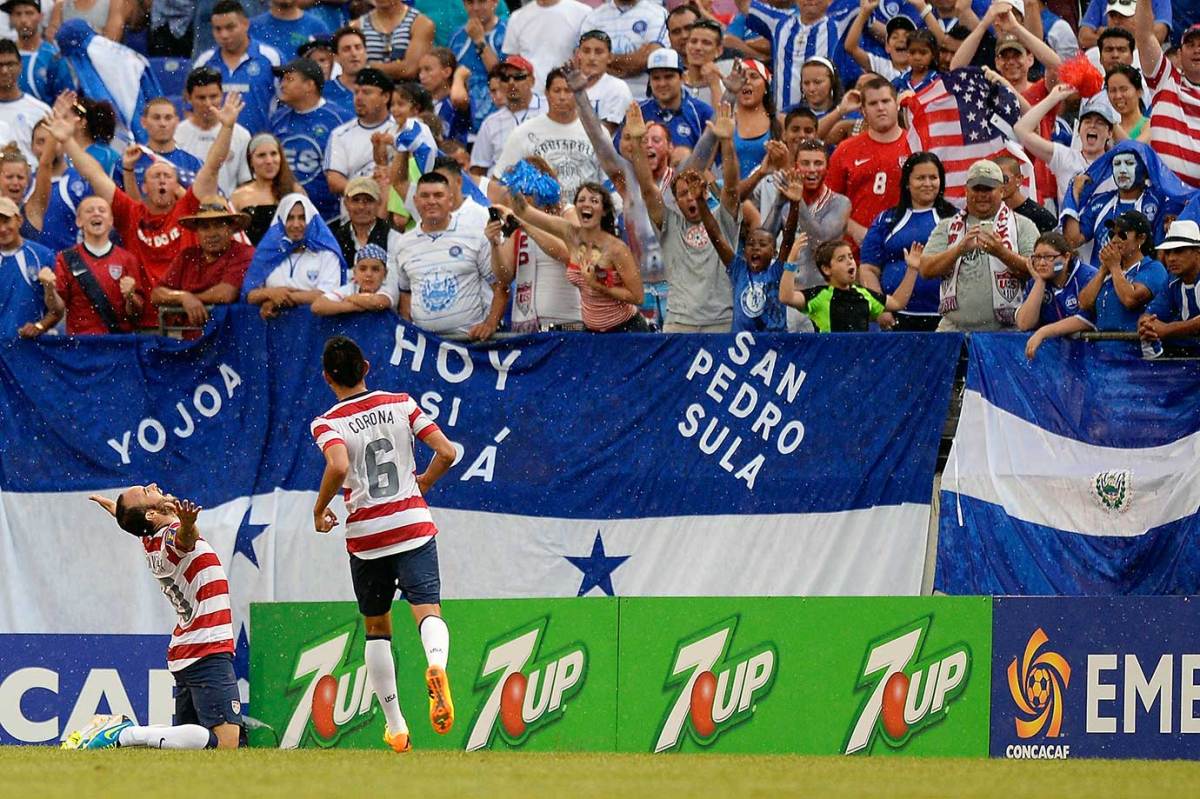 2013-0721-Landon-Donovan-GettyImages-174191013.jpg