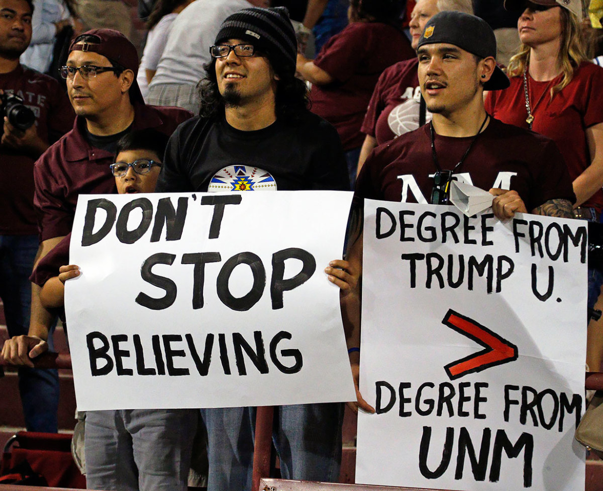 New-Mexico-State-Aggies-fans-AP_16255174726353.jpg