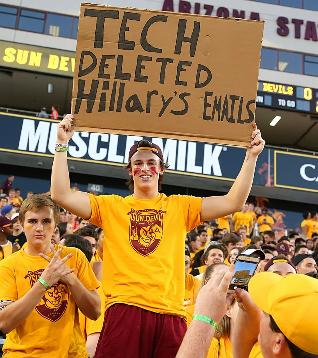 Arizona_State_Superfans-ZYP_5826.jpg