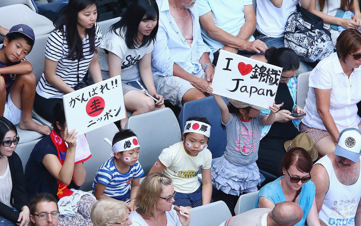 aussie-open-fan-fashion-12.jpg