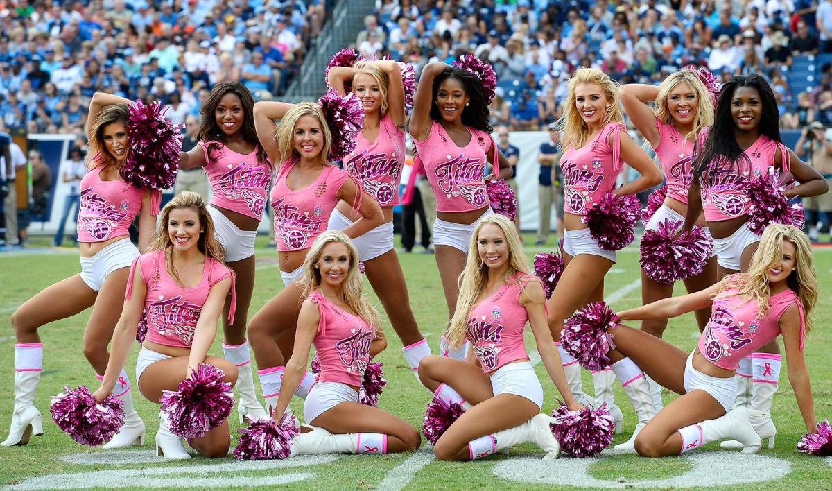 Tennessee-Titans-cheerleaders-AP_854892121162.jpg
