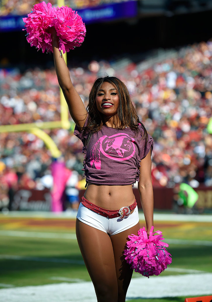Washington-Redskins-cheerleaders-AP_178618788533.jpg