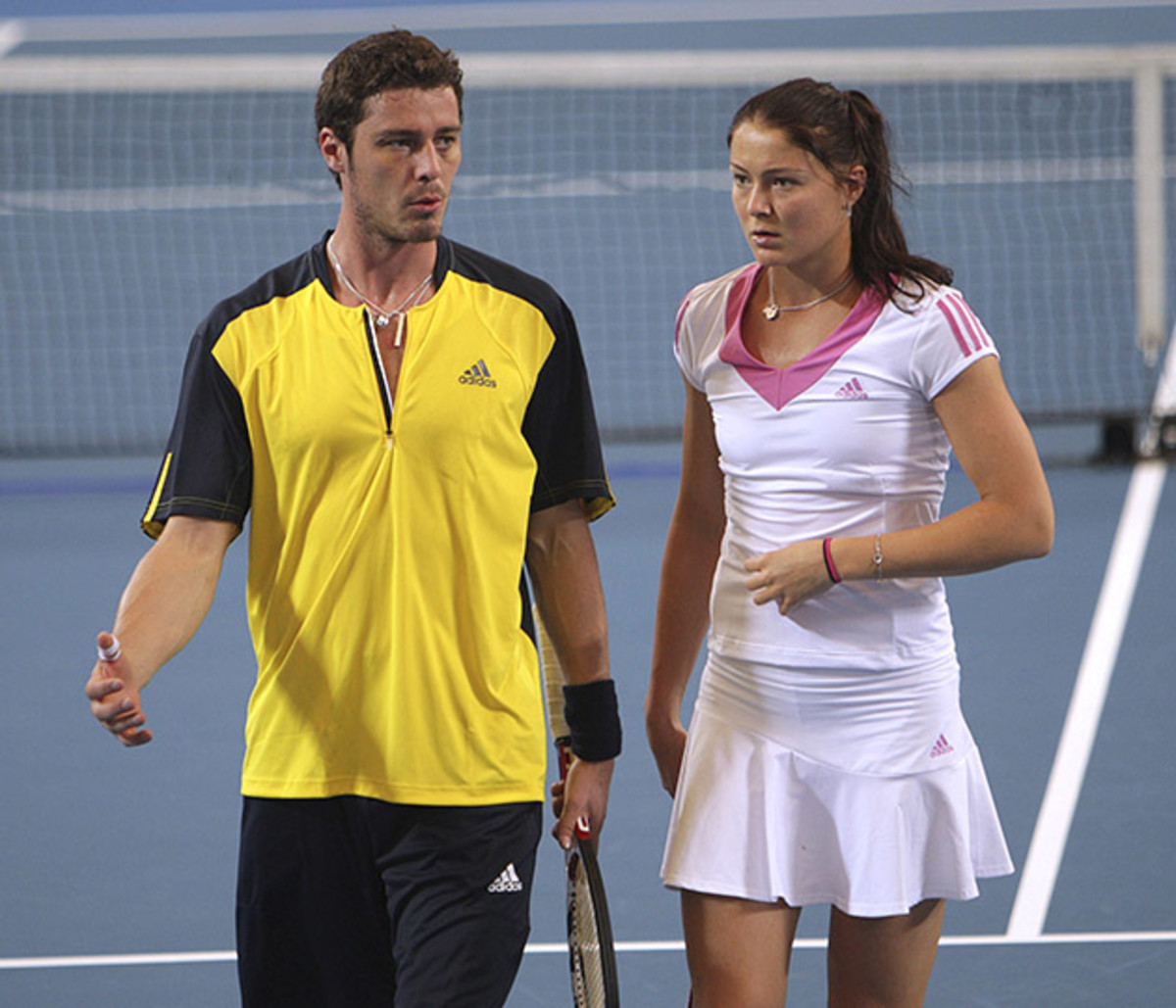 marat-dinara-safin-tennis-moms.jpg