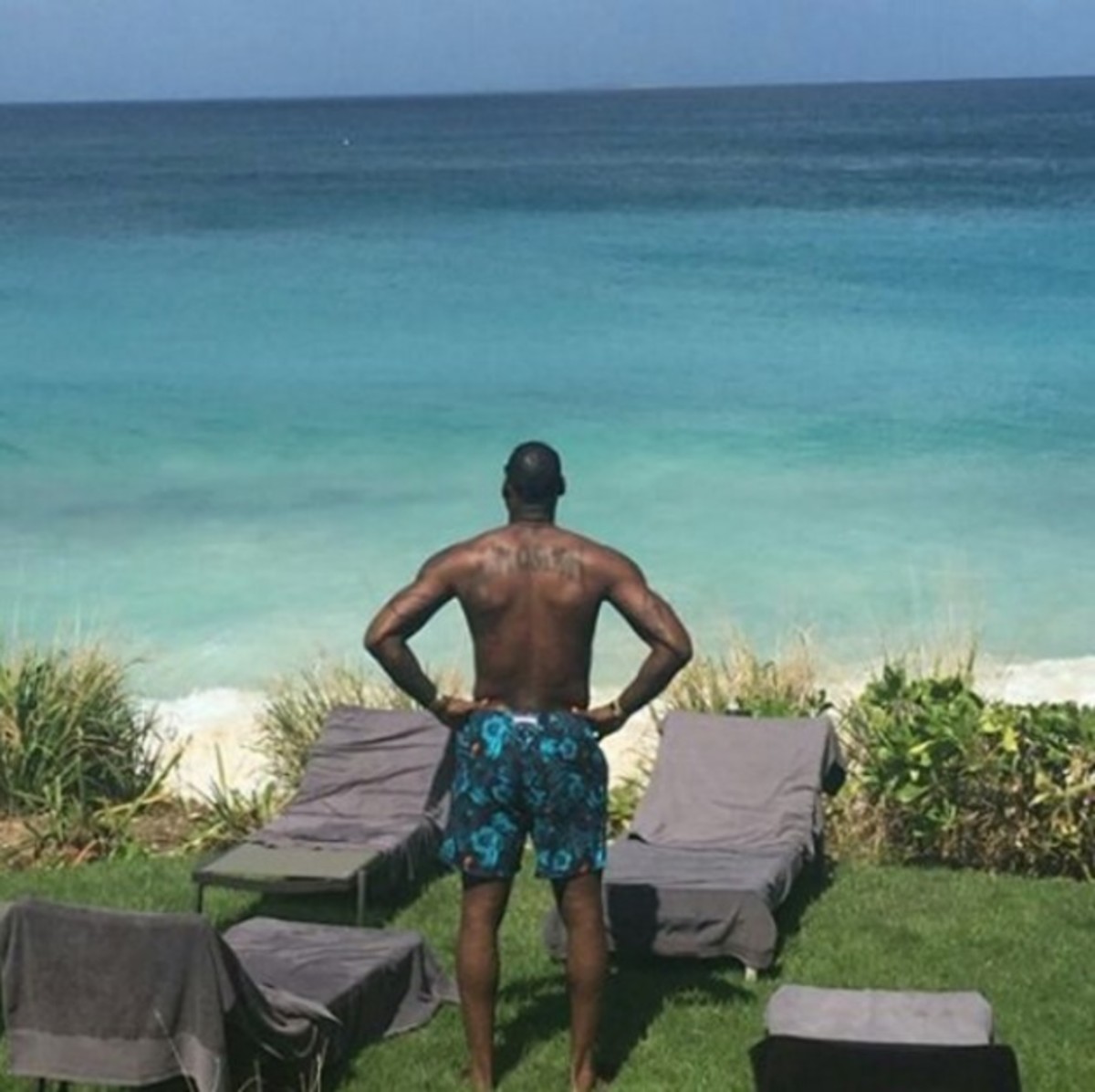 LeBron-James-Swimsuit-style.jpg